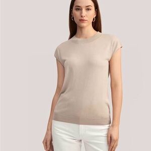 EUC Lilysilk 100% Mulberry Silk Knit Top Size M Beige Cap Sleeve Crewneck